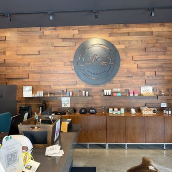 Nail Bar Milwaukee - Nail Salons Near Me - Milwaukee, Wisconsin