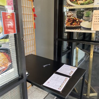 Lin's Club - Szechuan Near Me - Monrovia, California