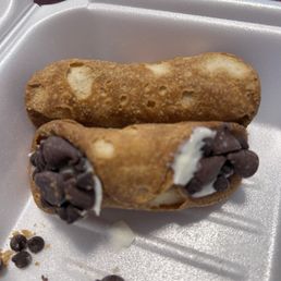 Cannolis
