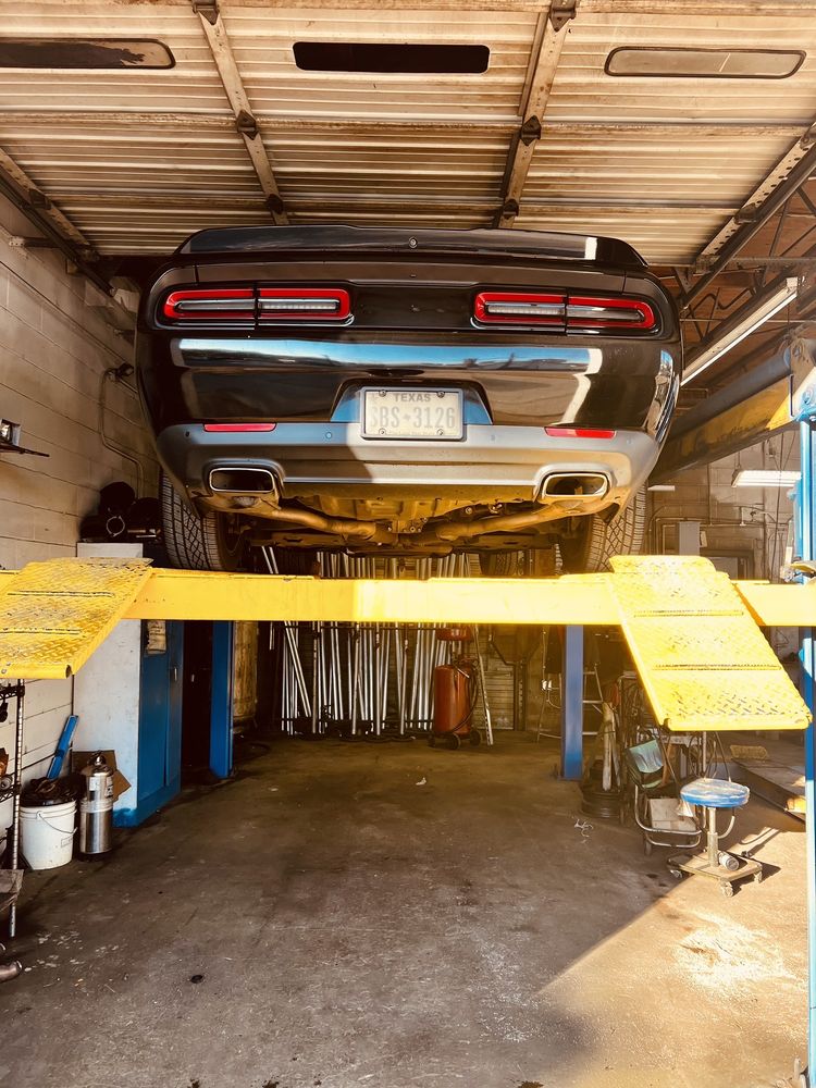 MEDINA & SONS MUFFLER SHOP Updated August 2024 1770 Rigsby Ave, San