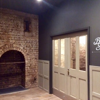 200 Degrees Coffee - Barista school downstairs. - Coffee & Tea Near Me - Birmingham, XWM