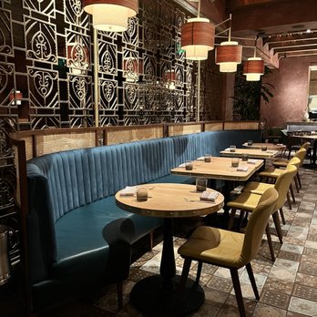 CHICA - Beautiful interior! - Latin American Near Me - Las Vegas, Nevada