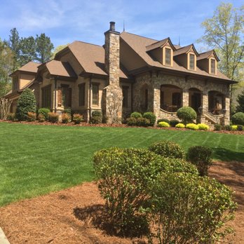 Dreamscapes - Meticulous Landscape Maintenance Wake Forest North Carolina - Landscaping Near Me