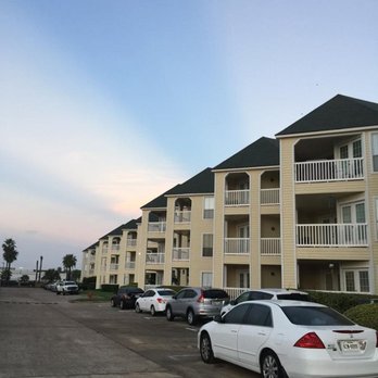 Broadwater Apartments - AWWWWWWWW - Apartments Near Me - Galveston, Texas Broadwater Apartments - AWWWWWWWW - Apartments Near Me - Galveston, Texas