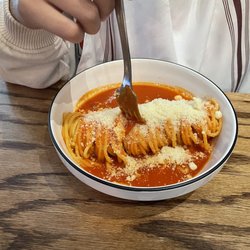 Cantina Gia - Pasta pomodoro
