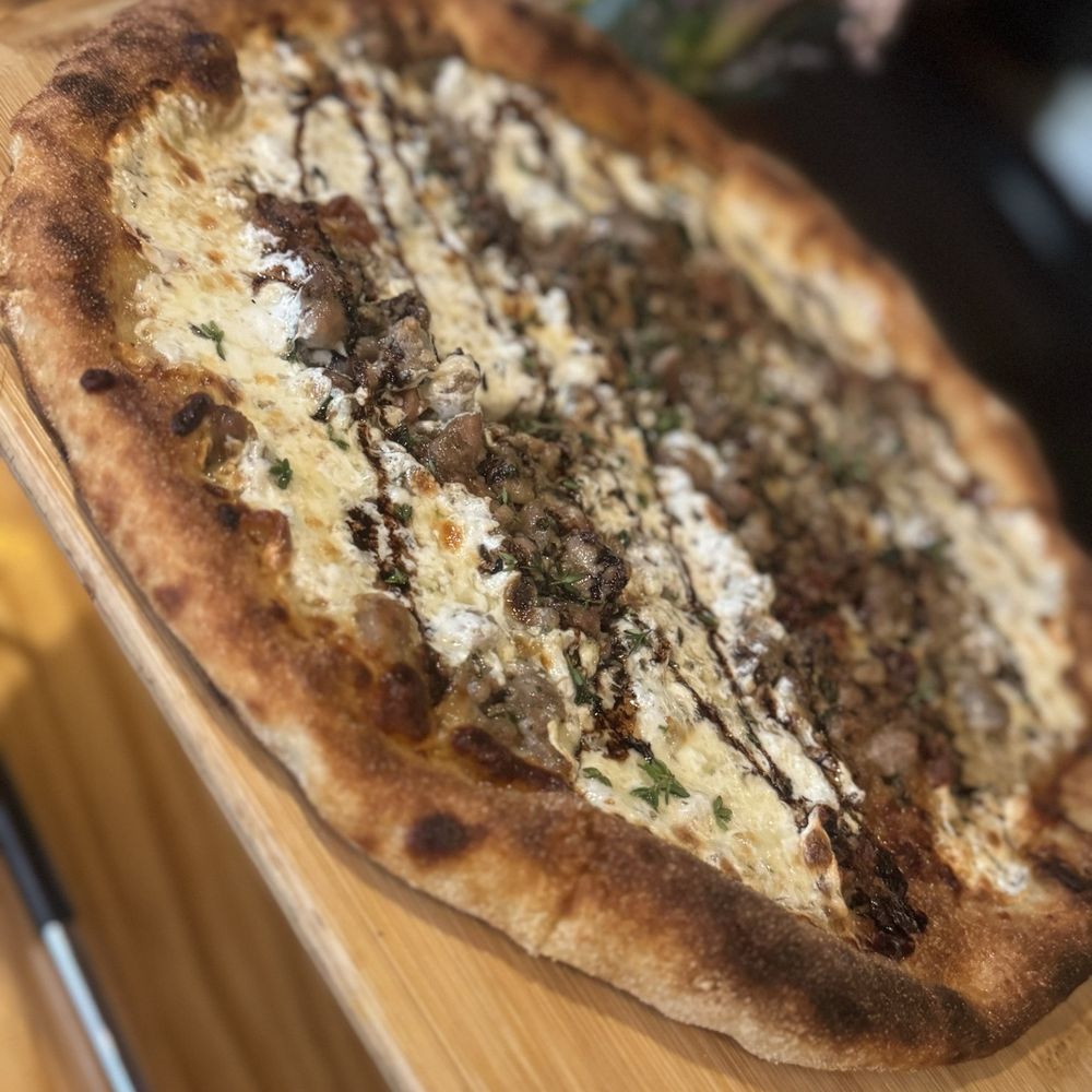 Semolina Kitchen & Bar - Pizza Near Me - Medford, Massachusetts