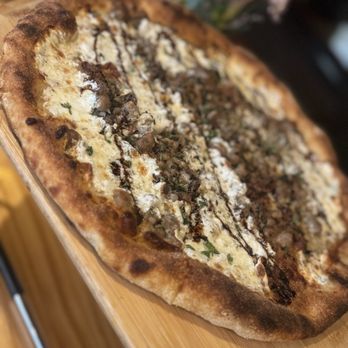 Semolina Kitchen & Bar - Pizza Near Me - Medford, Massachusetts Semolina Kitchen & Bar - Pizza Near Me - Medford, Massachusetts