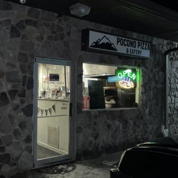 pocono pizza and eatery - Outside on Tuesday, 11/22/22 @ 7:30pm - Pizza Near Me - Albrightsville, Pennsylvania pocono pizza and eatery - Outside on Tuesday, 11/22/22 @ 7:30pm - Pizza Near Me - Albrightsville, Pennsylvania