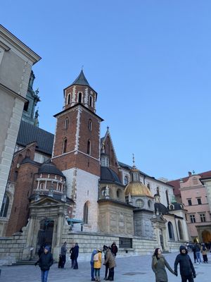Wawel Royal Castle-State Art Collection by null