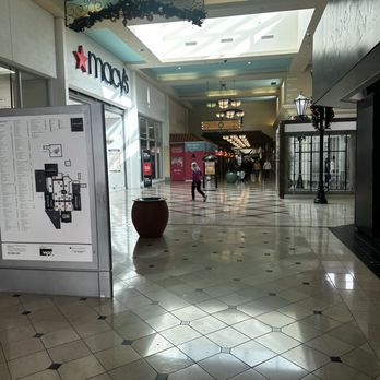 WestShore Plaza - Shopping Centers Near Me - Tampa, Florida WestShore Plaza - Shopping Centers Near Me - Tampa, Florida