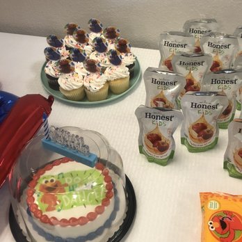 BusyKids - Cupcakes and juice - Venues & Event Spaces Near Me - Folsom, California BusyKids - Cupcakes and juice - Venues & Event Spaces Near Me - Folsom, California
