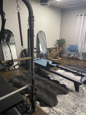 5 Private Pilates Sessions - A 5% discount on five 50-minute private Pilates sessions in the studio. Sessions are individualized for the client. May include a combination of mat, reformer, and chair exercises. Limited to one client only. 5 Private Pilates Sessions - A 5% discount on five 50-minute private Pilates sessions in the studio. Sessions are individualized for the client. May include a combination of mat, reformer, and chair exercises. Limited to one client only.