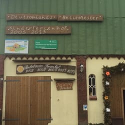Ferienhof Bracker - Der Hof...
