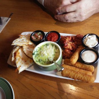 Applebee's Grill + Bar - American Near Me - Windsor, California