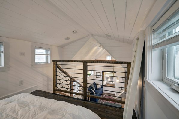 The Roost - Backyard Guesthouse by null