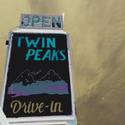Twin Peaks Drive In by null