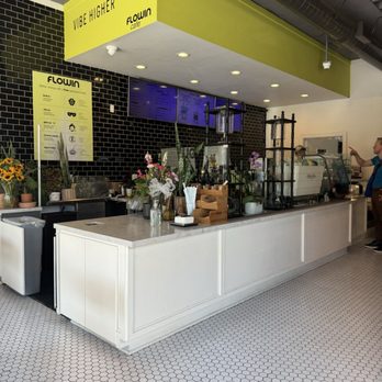 Flowin Cafe - Where the magic happens - Coffee & Tea Near Me - Los Angeles, California