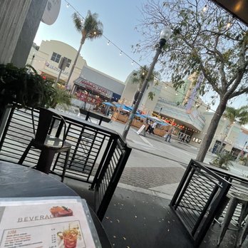 Asiatique Eatery - Some fresh air before heading to the concert at Majestic - Asian Fusion Near Me - Ventura, California Asiatique Eatery - Some fresh air before heading to the concert at Majestic - Asian Fusion Near Me - Ventura, California