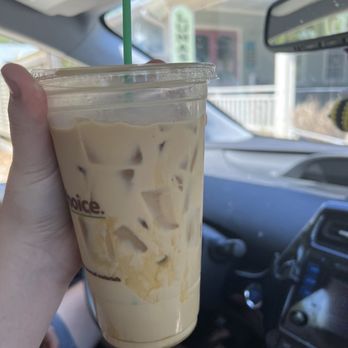 BuzzCatz Coffee & Sweets - Salted caramel latte - Coffee & Tea Near Me - Orange Beach, Alabama
