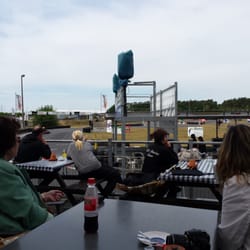 Spreewaldring Kart-Center - Blick auf die Csrtbahn...