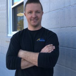 Master Mechanic Simcoe - Photo