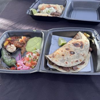 Tacos Mamá Cuca - Taco Yaqui - Tacos Near Me - Hayward, California