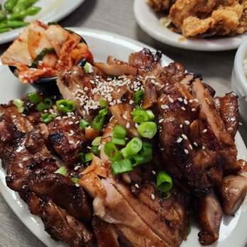 Side Street Inn - Kal bi chicken - Sports Bars Near Me - Honolulu, Hawaii Side Street Inn - Kal bi chicken - Sports Bars Near Me - Honolulu, Hawaii