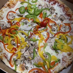 Disgusting undercooked pizza. Disgusting undercooked pizza.