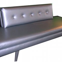 Kanell's Furniture Source - New Yorker Jetson Style