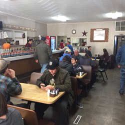 Don's Cafe - Saturday morning crowd
