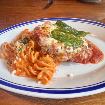 Hudson House - Chicken Parm - American Near Me - Dallas, Texas Hudson House - Chicken Parm - American Near Me - Dallas, Texas