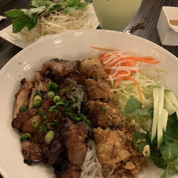 Pho Now - Grilled chicken and pork with spring roll vermicelli - Vietnamese Near Me - Toronto, Ontario