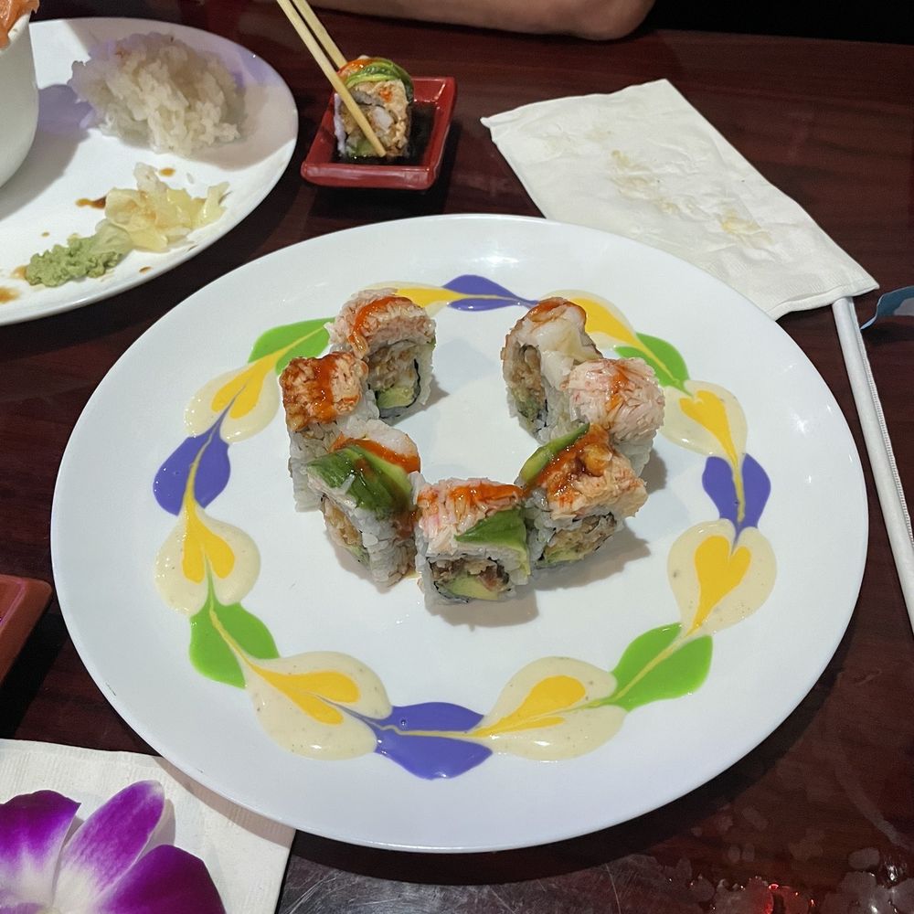 Hinode - selfish shellfish roll - Japanese Near Me - Oviedo, Florida Hinode - selfish shellfish roll - Japanese Near Me - Oviedo, Florida