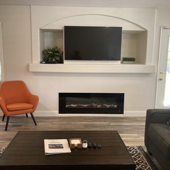 B&B Flooring Contractors - Flooring Near Me - La Quinta, California B&B Flooring Contractors - Flooring Near Me - La Quinta, California