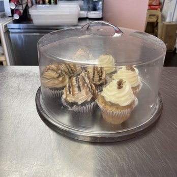 Uncle Cheesecake - Even more flavors of cupcakes - Bakeries Near Me - High Point, North Carolina