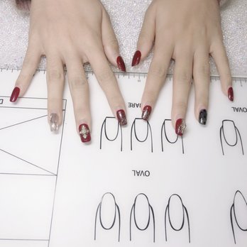 Nail Talk By Lin - gel full set after 5 weeks still look good! - Nail Technicians Near Me - No. College Hil, Ohio Nail Talk By Lin - gel full set after 5 weeks still look good! - Nail Technicians Near Me - No. College Hil, Ohio