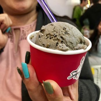 Sugar Mama Desserts - Scoop of black sesame brittle - Ice Cream & Frozen Yogurt Near Me - Milpitas, California