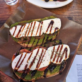 Cafe on 27 - Breakfast & Brunch Near Me - Topanga, California Cafe on 27 - Breakfast & Brunch Near Me - Topanga, California