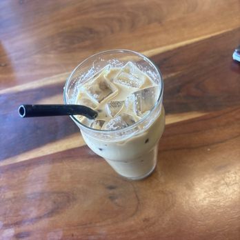 Beard & Braid - Coffee & Tea Near Me - Steamboat Springs, Colorado