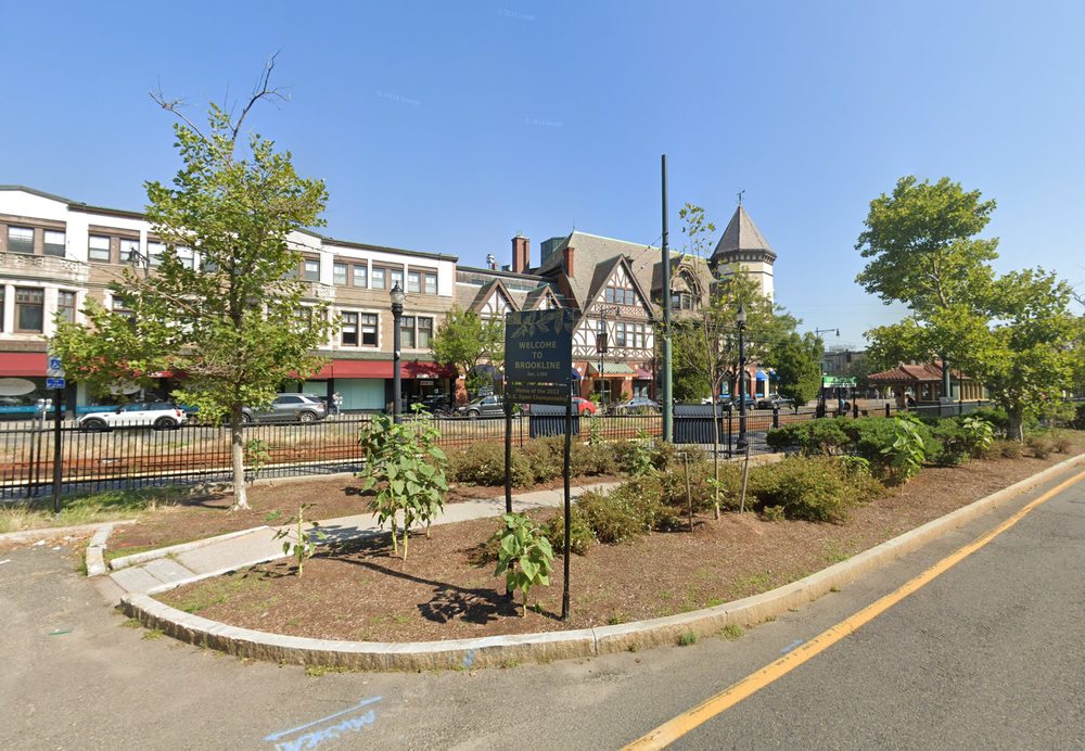 New England Medical Group - grief counselor in Brookline, MA