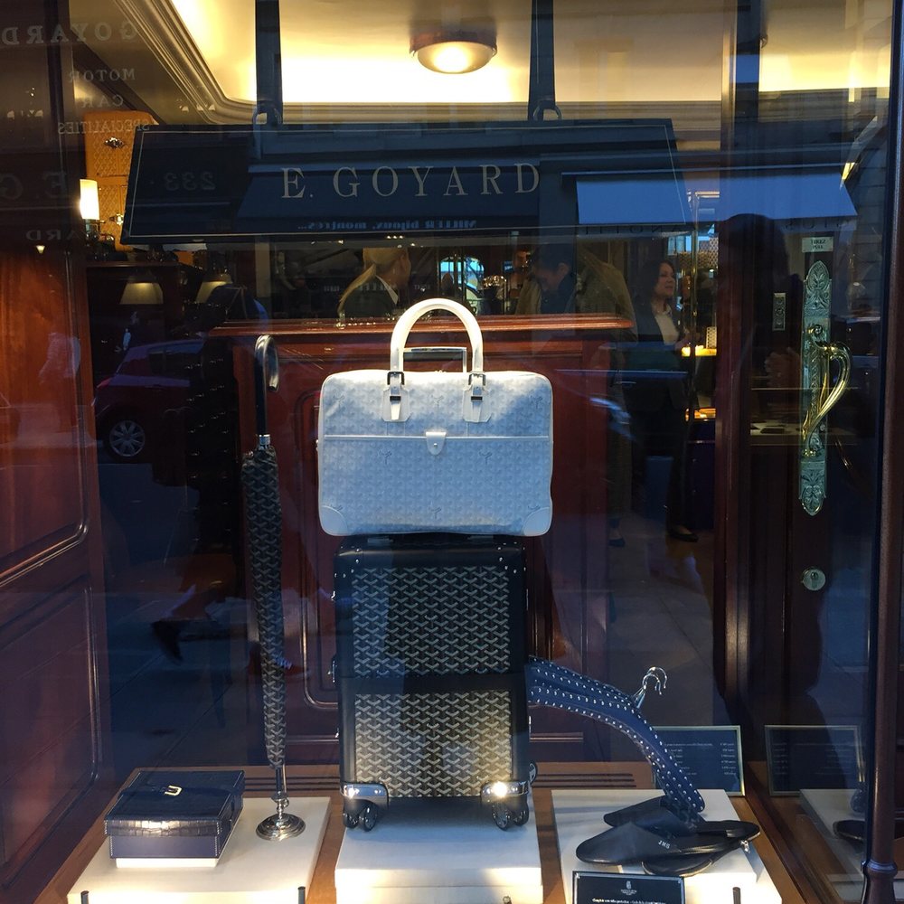Maison Goyard - Le Chic du Chien - Leather Goods Near Me - Paris, 75