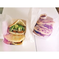 Bululú Arepera - Arepas