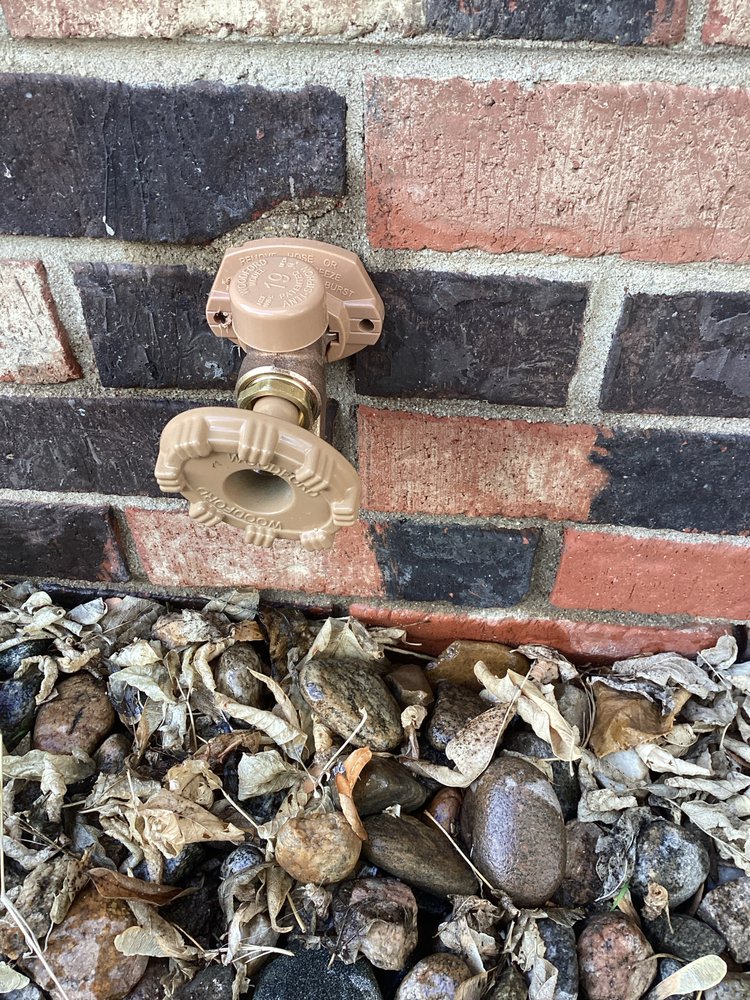 Slide of Luxe Plumbing