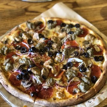 Blaze Pizza - Pizza Near Me - Orlando, Florida