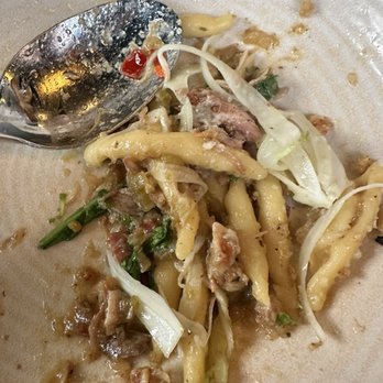 Lansdowne - Pasta with ragu and spice, perfectly seasoned, one of the best pasta dishes I've ever had.. - American Near Me - Portland, Oregon