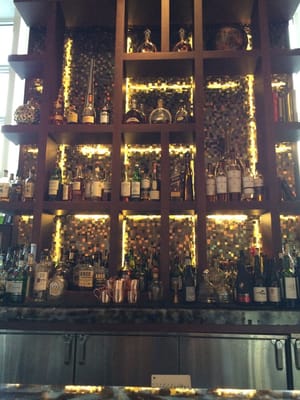 MO Bar & Lounge by null