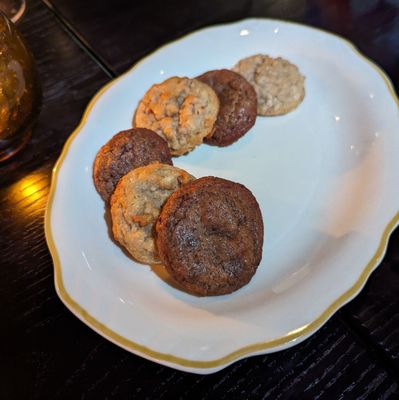 Little Maven by null