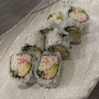 LA LA Sushi - CALIFORNIA ROLL - Sushi Bars Near Me - Los Angeles, California