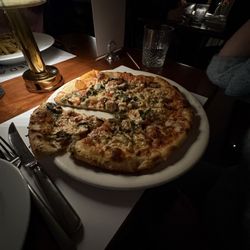 Il Mercato - Roasted chicken pizza