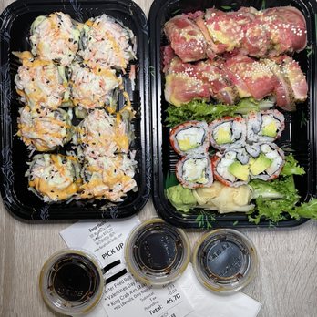 KanaHashi - Valentines Day Roll King Crab Avo Maki After Fried Roll - Japanese Near Me - Brooklyn, New York